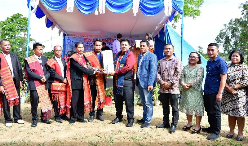 Bupati Samosir Dukung Pesta Pembangunan Gereja HKBP Janji Marapot Resort Lumban Suhi-Suhi
