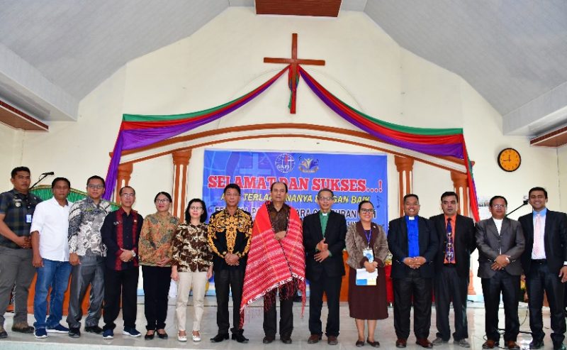 Bupati Samosir Diwakili Sekdakab Hadiri Festival Paduan Suara GKPI