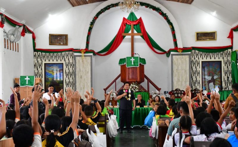 Bupati Samosir Vandiko T. Gultom Ajak Semua Pihak Lindungi Anak dan Cegah Kekerasan di Hari Anak Nasional