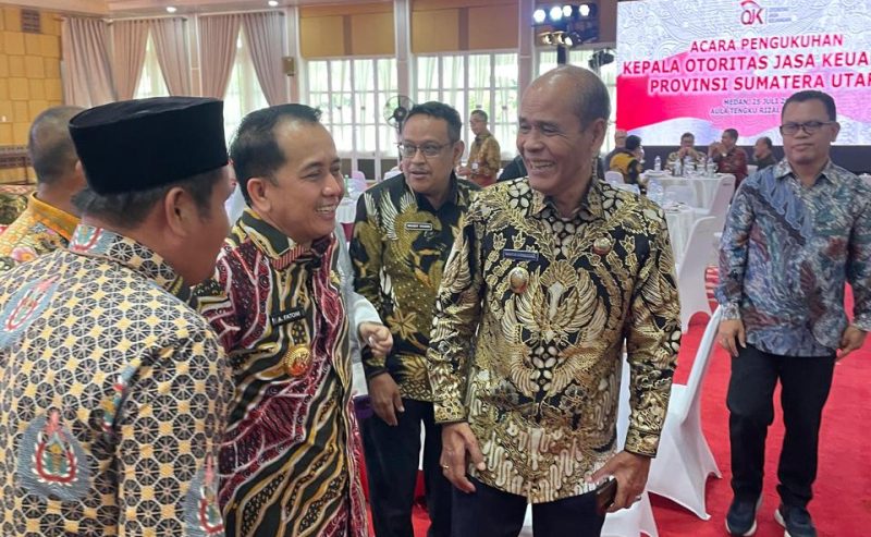 Wakil Bupati Samosir Hadiri Pengukuhan Kepala OJK Sumut