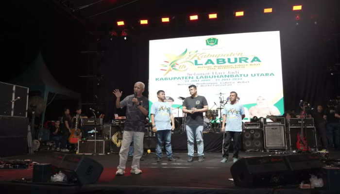Bupati Asahan dan Walikota Medan Meriahkan HUT ke-16 Kabupaten Labuhan Batu Utara