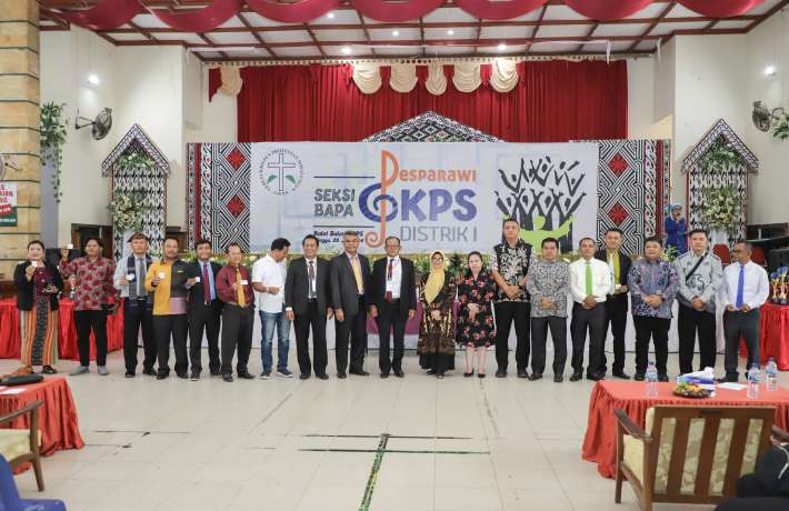 Wali Kota Pematangsiantar dr Susanti Dewayani Resmi Membuka Pesta Paduan Suara Bapa GKPS se-Distrik 1