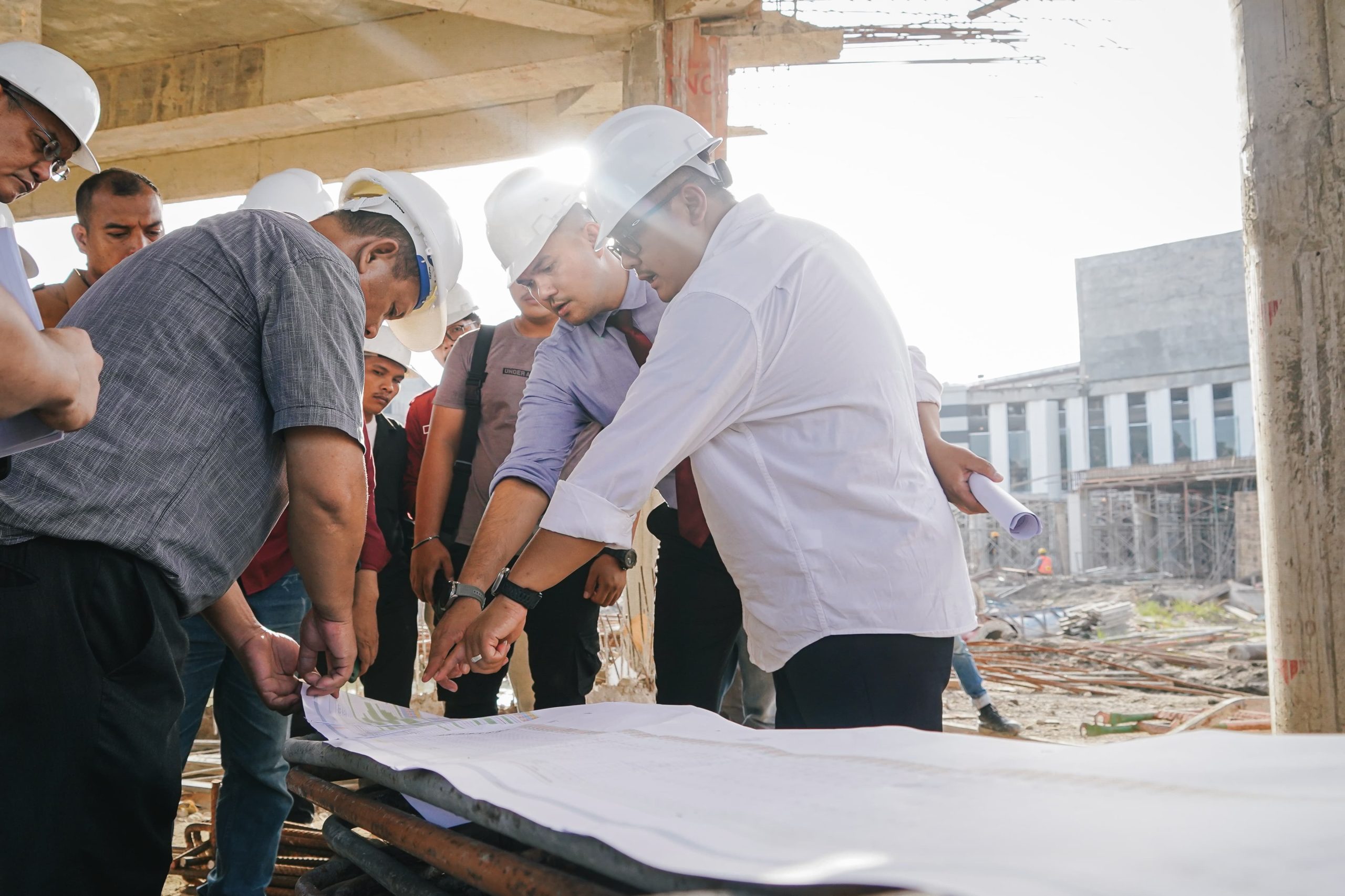 Tinjauan Pj. Sekda Kota Medan terhadap Proyek Gedung Kolaborasi UMKM Square