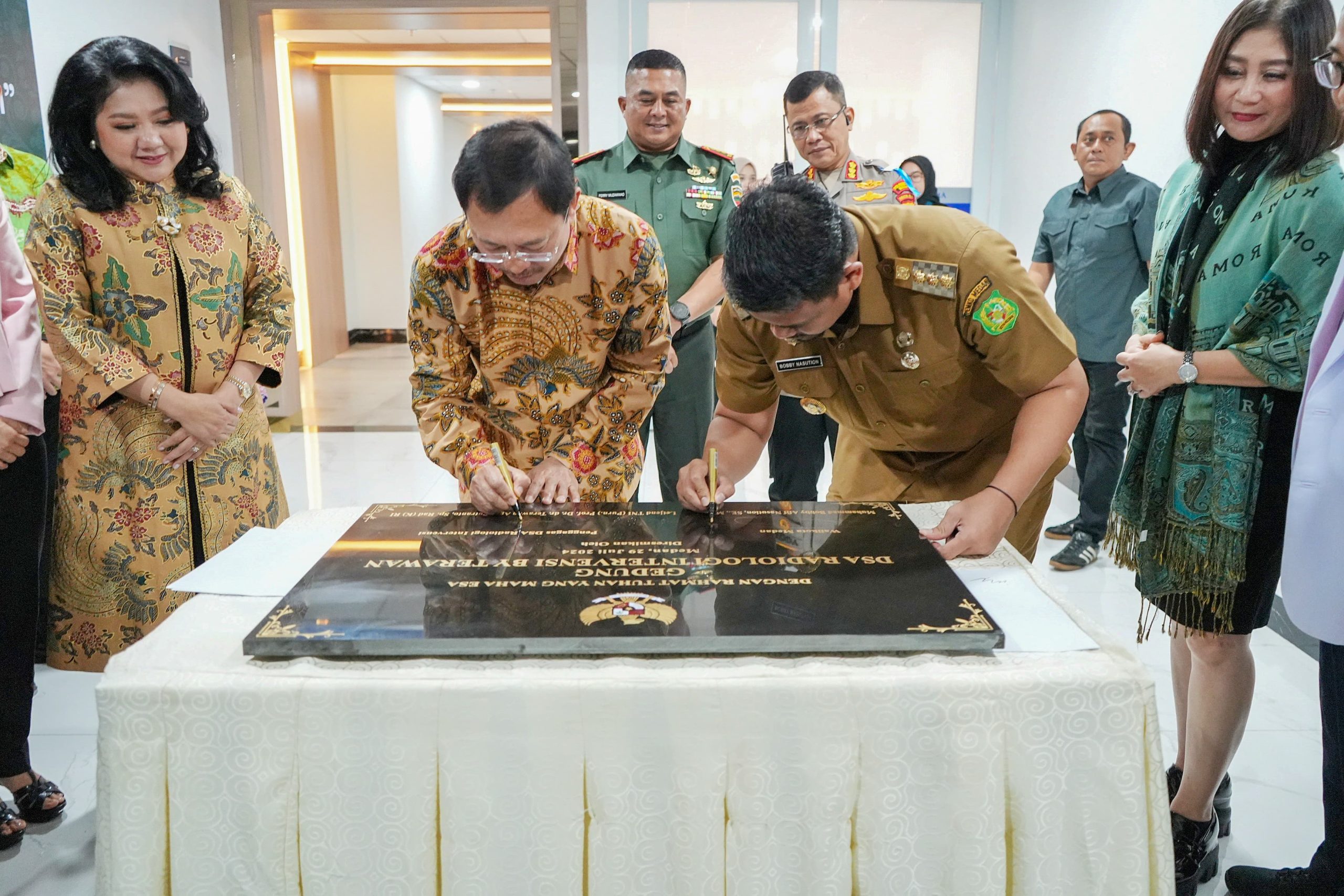 Wali Kota Medan Bobby Nasution Resmikan Pelayanan DSA Radiologi Intervensi di RSU Royal Prima