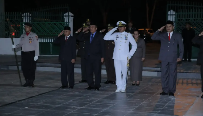 Pemerintah Kabupaten Asahan Gelar Apel Renungan Suci di Makam Pahlawan