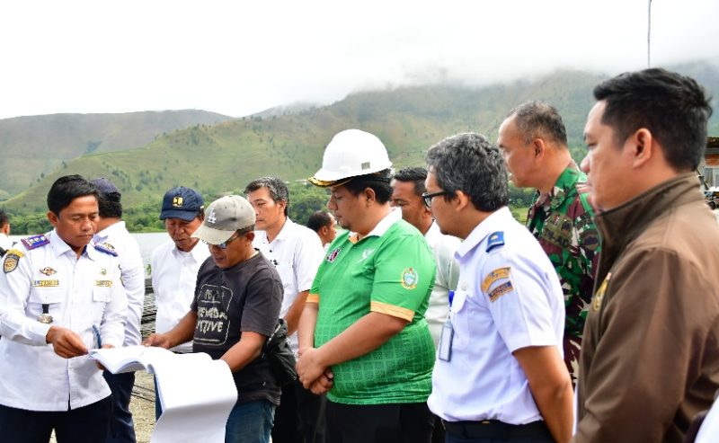 Bupati Samosir Monitoring Pembangunan Dermaga Kapal di Sibea-bea, Harap Tingkatkan Akses Wisata
