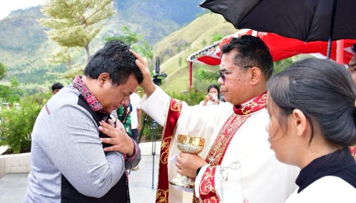 Patung Yesus Kristus di Sibea-bea Samosir Resmi Diberkati, Ikon Baru Wisata Rohani