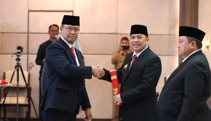 Mantan Pj Bupati Tapteng Elfin Elyas Nainggolan Dilantik Jadi Pjs Bupati Basel