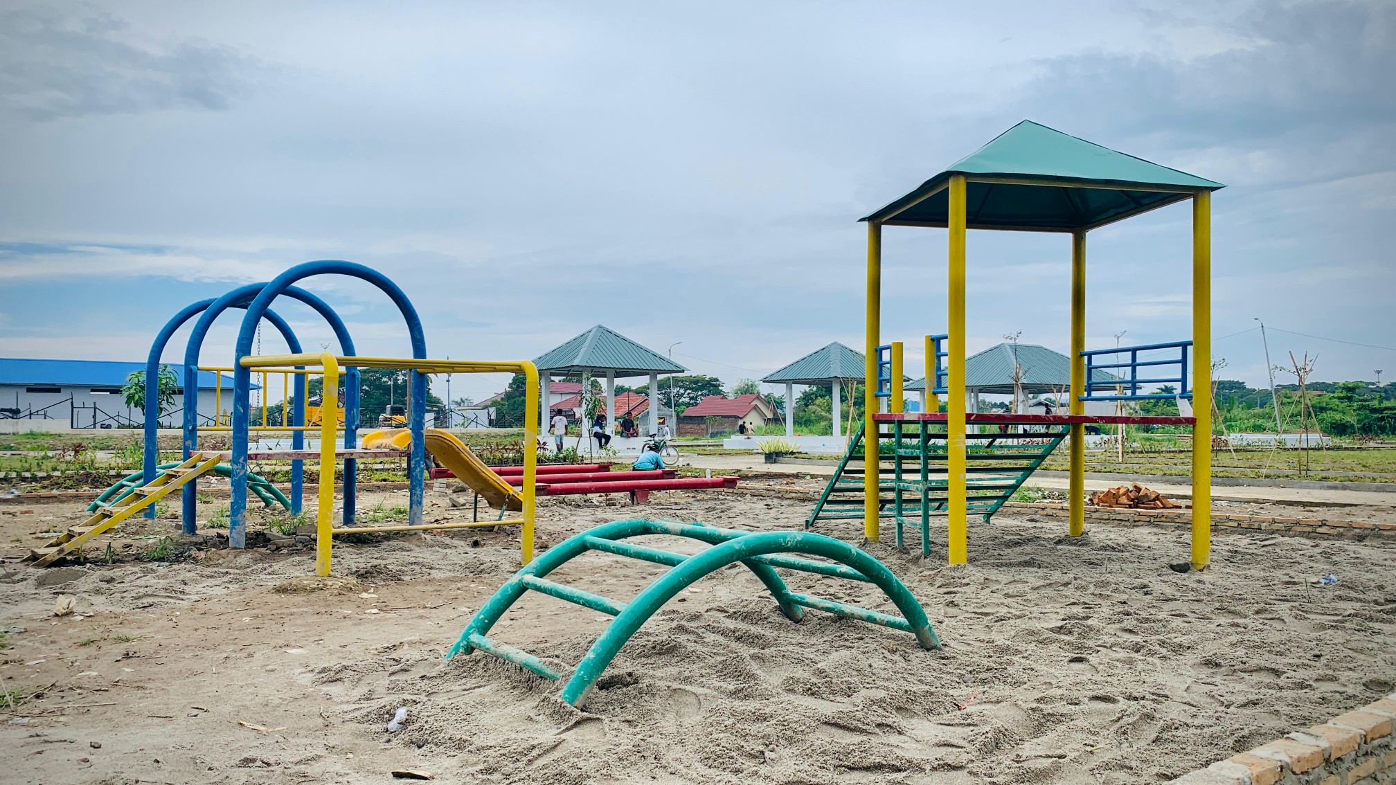 Pembangunan Jogging Track di Kolam Retensi Martubung Rampung, Warga Mulai Manfaatkan Fasilitas
