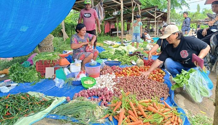 Hari Kedua Bulan Puasa Harga Kebutuhan Pokok Masih Stabil di Pandan
