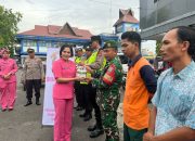 Semangati Personil Pos Pelayanan Mudik Lebaran, Bhayangkari Sibolga Kunjungi Pos dan Berikan Bingkisan