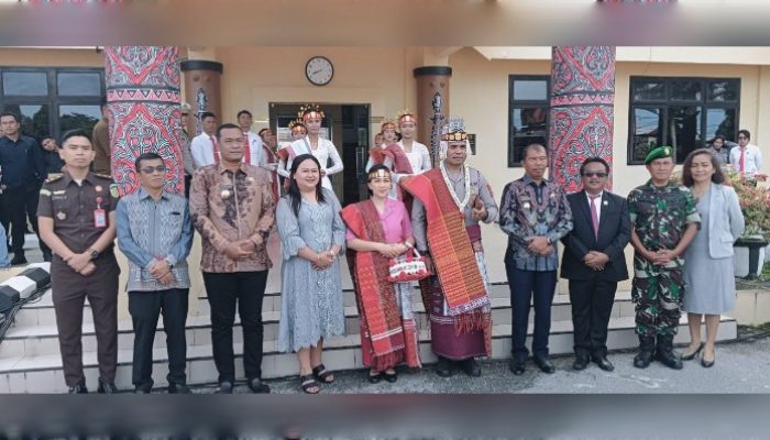 AKBP Vinsensius Jimmy Parapaga Kapolres Toba yang Baru Gantikan AKBP Wahyu