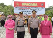 Selama Bertugas Tidak Pernah Melakukan Pelanggaran, Waka Pores Tapteng Terima Pangkat Pengabdian