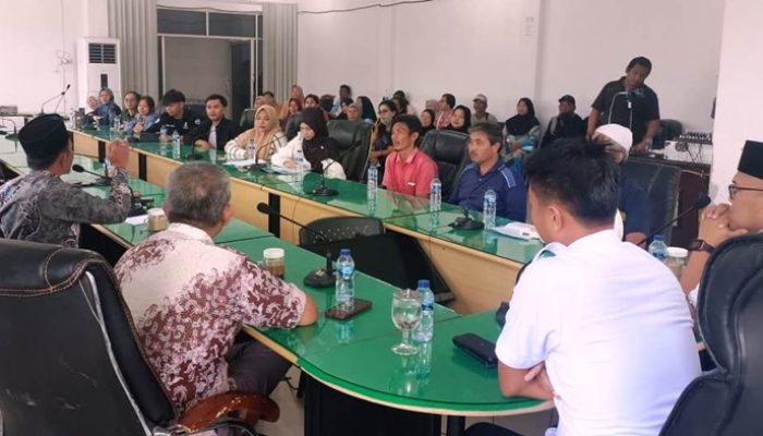 DPRD Tapteng Akan Perjuangkan Anggaran Beasiswa Untuk 78 Mahasiswa di Perubahan APBD 2025