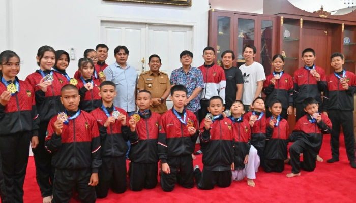 Wali Kota Syukri Tepati Janjinya Berikan Bonus Atas Prestasi Atlet Taekwondo Sibolga di Tingkat Internasional