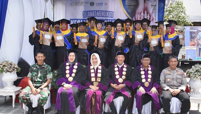 Wakil Wali Kota Sibolga Buka FI2P KB/KR dan Wisuda Sekolah Lansia Sehat