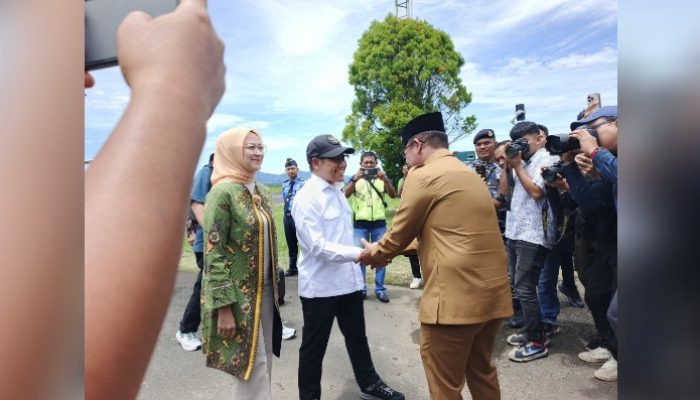 Wakil Wali Kota Sibolga Sambut Hangat Kedatangan Menko PM Muhaimin Iskandar