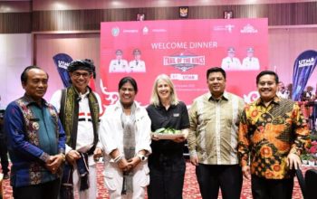 Sekda Provsu dan Bupati Samosir Sambut Kedatangan Pelari dari 27 Negara