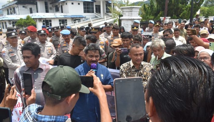 Formas Demo ke DPRD Tapteng “Save Inspektorat”, Rivai: Yang Bisa Mengganti Inspektorat Itu Adalah Bupati