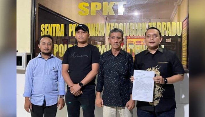 Sadar Sarumpaet Didampingi Pengacara Laporkan Dua Orang ke Polres Tapteng: Diduga Penghasut Kerusuhan