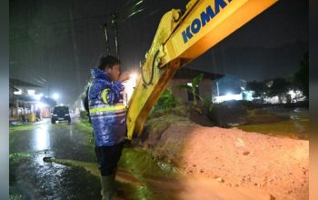 Wali Kota Syukri Turun Langsung Tangani Luapan Sungai Aek Doras: Pemkot Komitmen Percepatan Pengerukan