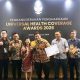 Keren! Di Bawah Pimpinan Bupati Vandiko Gultom, Samosir Raih UHC Awards Tiga Kali Berturut-turut