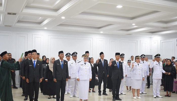 Wali Kota Sibolga Lantik 5 Pejabat Administrator dan 17 Pejabat Pengawas: Kerahkan Seluruh Kemampuan