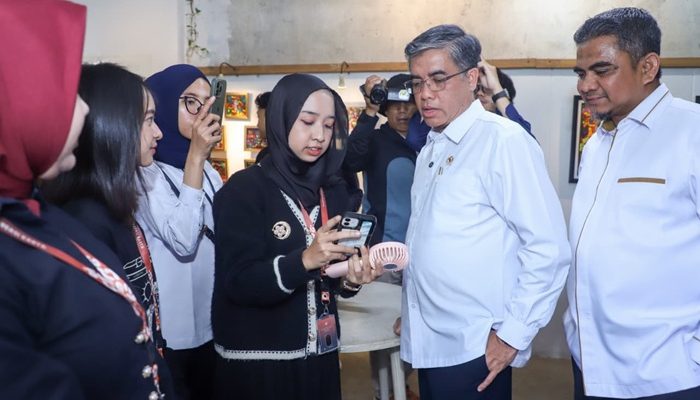 Menaker Sebut Industri Kreatif Bisa Jadi Laboratorium Program Magang Nasional