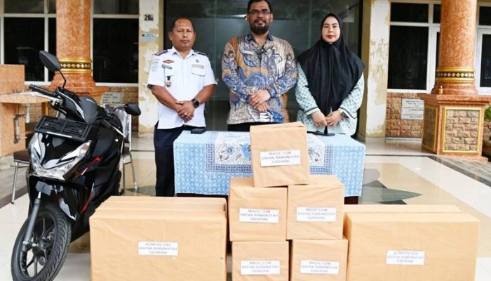 Rahmansyah Sibarani Sumbang 1 Unit Sepeda Motor Hadiah Lucky Draw Paskah Oikumene Kota Sibolga 2026