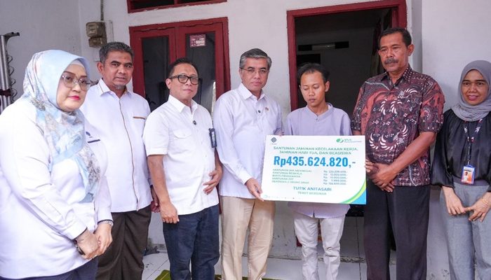 Menaker Yassierli Tegaskan Jaminan Sosial untuk Semua Pekerja