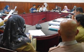 DPRD Sibolga Revisi Ranperda Kawasan Tanpa Rokok dan Retribusi Daerah