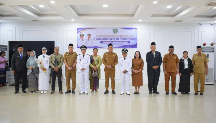 Perkuat Organisasi dan Tingkatkan Pelayanan Publik, 6 Pejabat Baru Pemkot Sibolga Dilantik