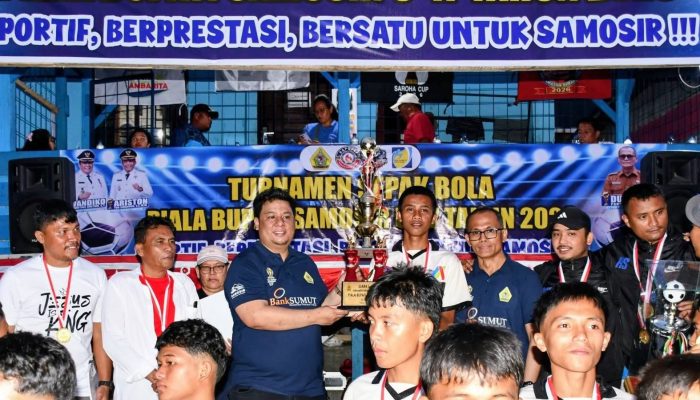 SMA Negeri 1 Simanindo Juara I Turnamen Sepak Bola Bupati Cup, Vandiko Apresiasi Semangat Pemuda Samosir
