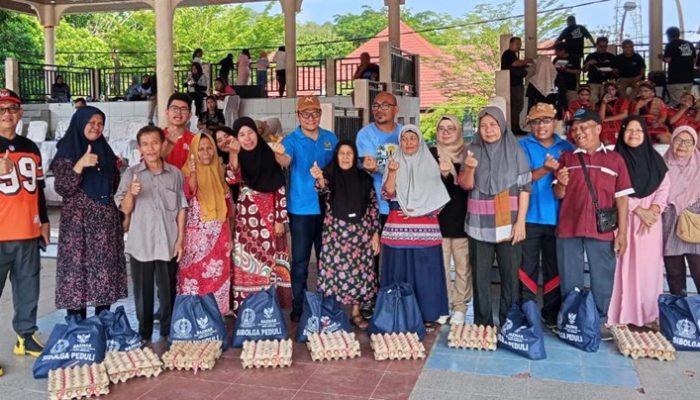 50 Paket Sembako Program “Sibolga Peduli” Disalurkan di RRI Fest 2026