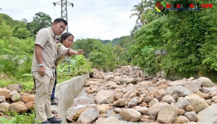 Waspada Luapan, Wali Kota Syukri Turun Langsung Cek Hulu Aek Doras: Batu dan Sedimentasi Bikin Sungai Menyempit