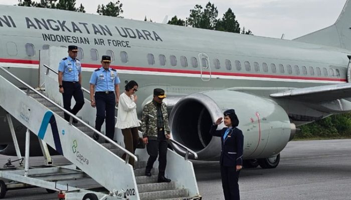 Wamenhan Richard Tampubolon Mendarat di Silangit: Wakil Bupati Taput Paparkan Progres Pemulihan Pascabencana